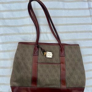 Dooney & Bourke